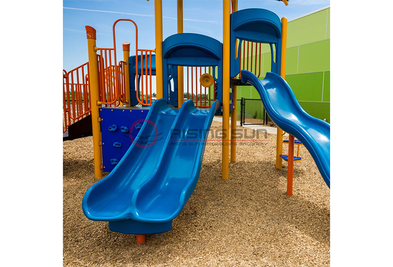 Instalaciones del parque infantil